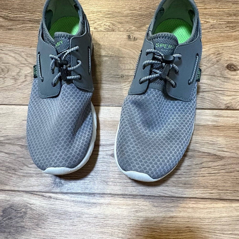Sperry Men’s 9.5 Gray Knit Comfort Sneakers Lightweight Casual Walking Shoes